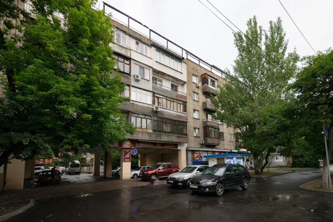 Апартаменты Nadezhda Apartment on Gogolya 117-87 Алматы-16