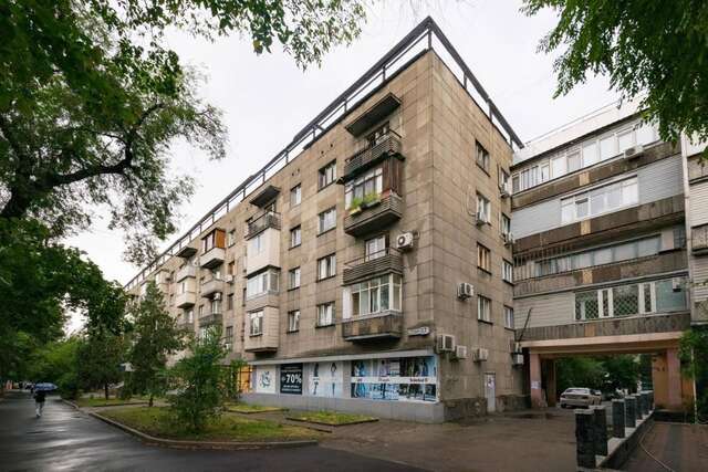 Апартаменты Nadezhda Apartment on Gogolya 117-87 Алматы-16